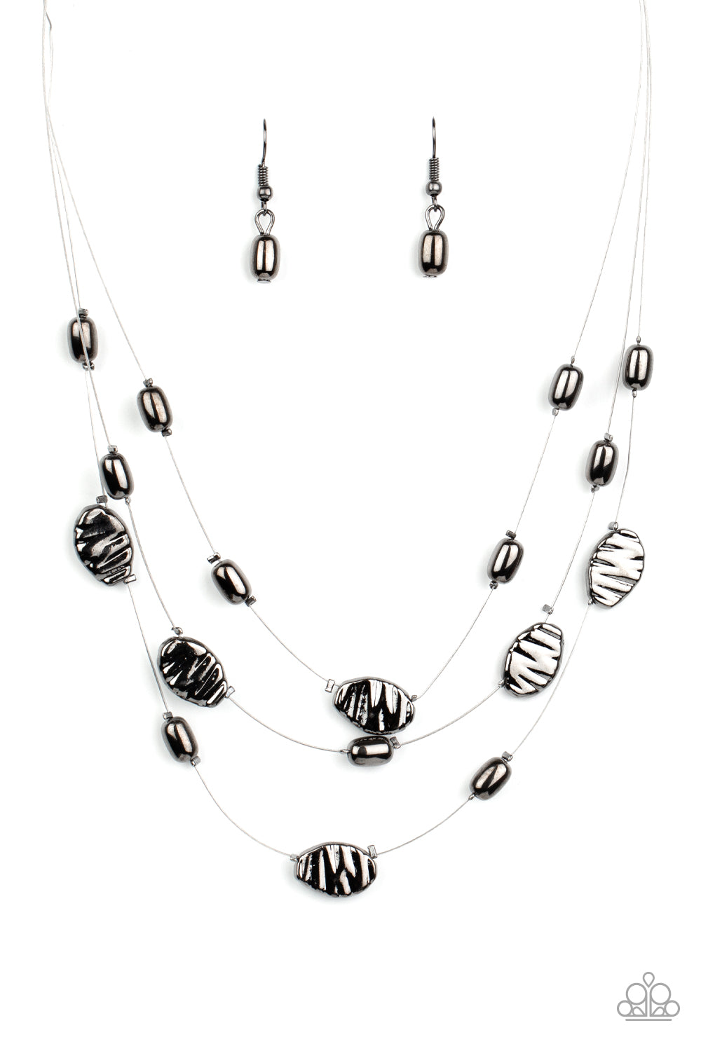 Top Zen (Black Necklace) by Paparazzi Accessories