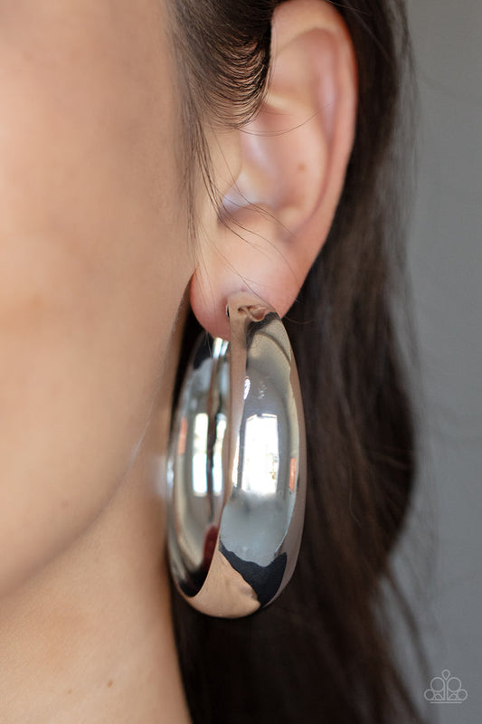 Flat Out Flawless (Silver Earrings) by Paparazzi Accessories